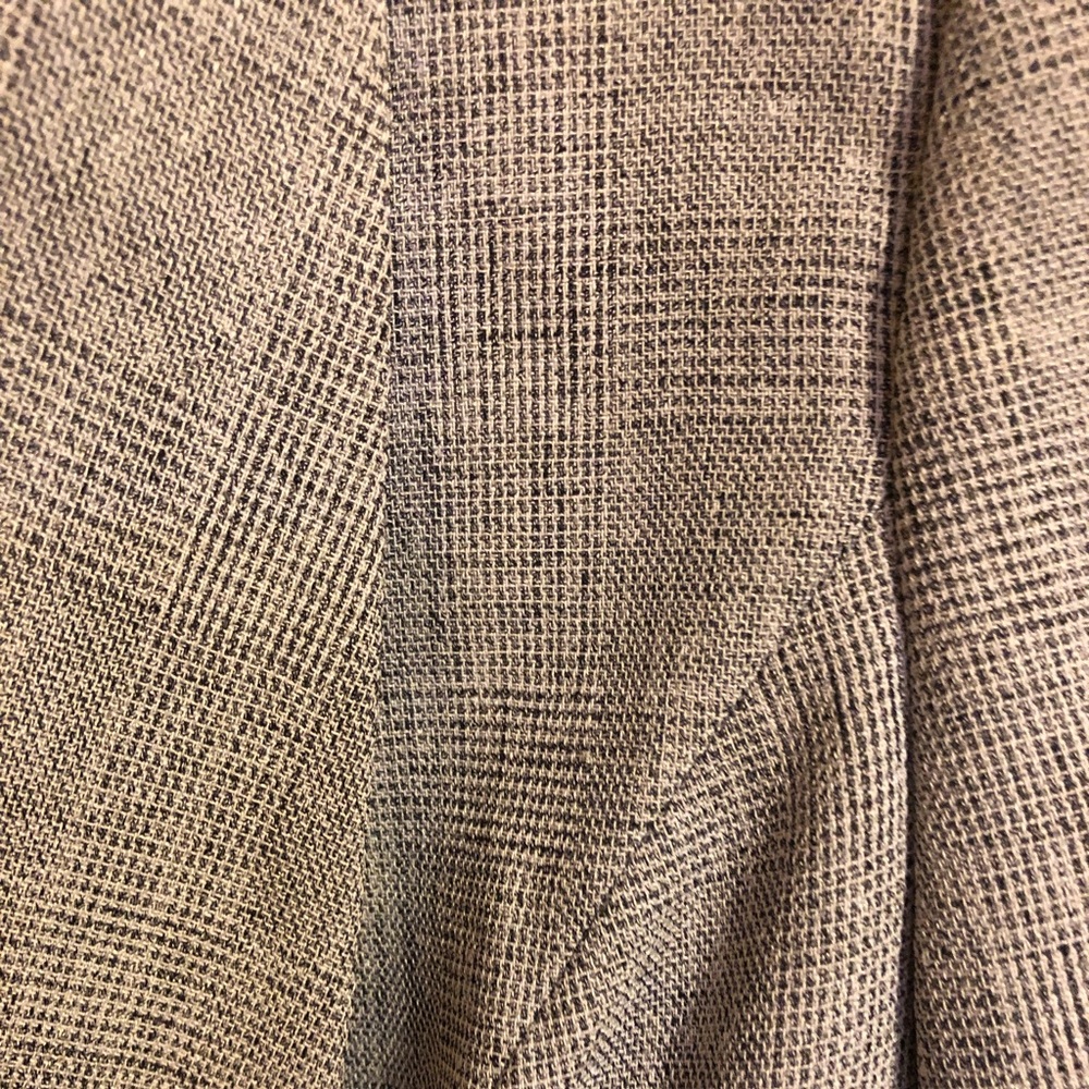 Blazer - Picture 3 of 4